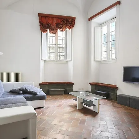 Historic Loft In The Heart Of *
