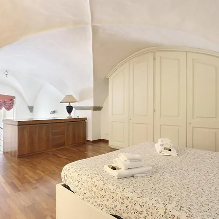 Apartment Historic Loft In The Heart Of *