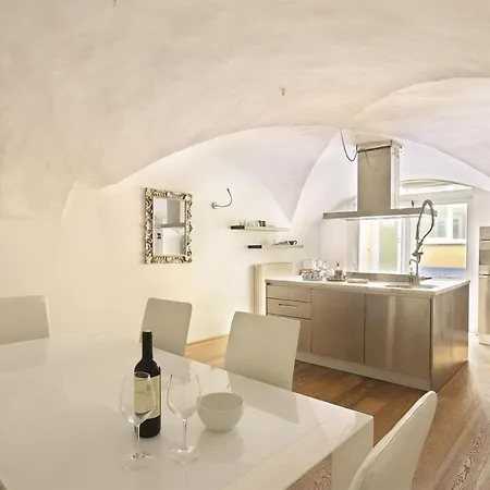 Historic Loft In The Heart Of *