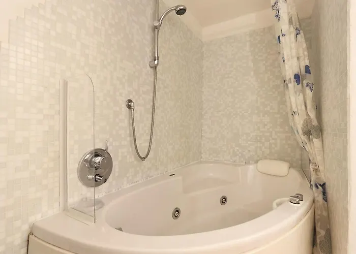 Διαμέρισμα Historic Loft In The Heart Of