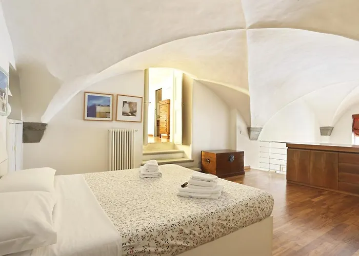 Διαμέρισμα Historic Loft In The Heart Of *